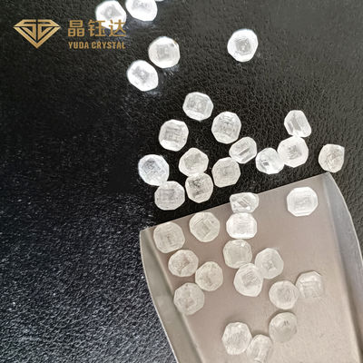 Diamante bruto não cortado HPHT de alto grau com transparência transparente